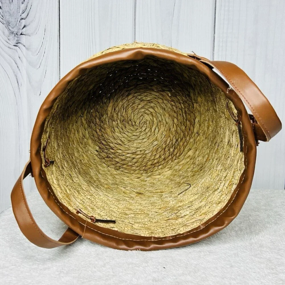 Woven Grass Wicker Round Basket with Leather Trim and Handles 12